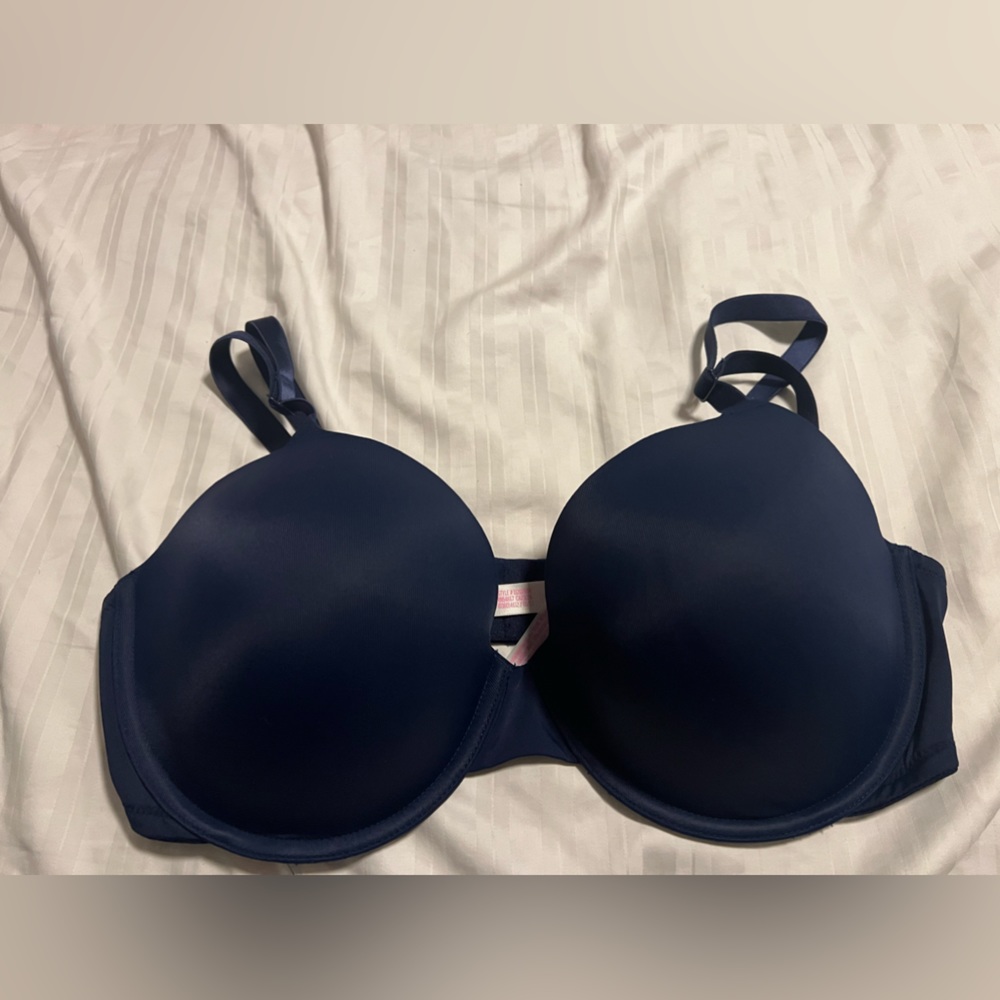 PINK - Victoria’s Secret - Navy Blue Bra